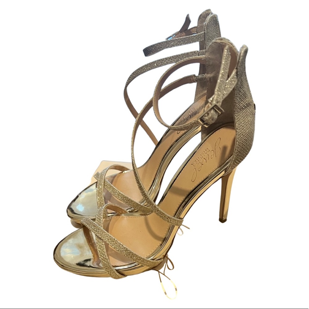 Badgley mischka strappy Gold sandals